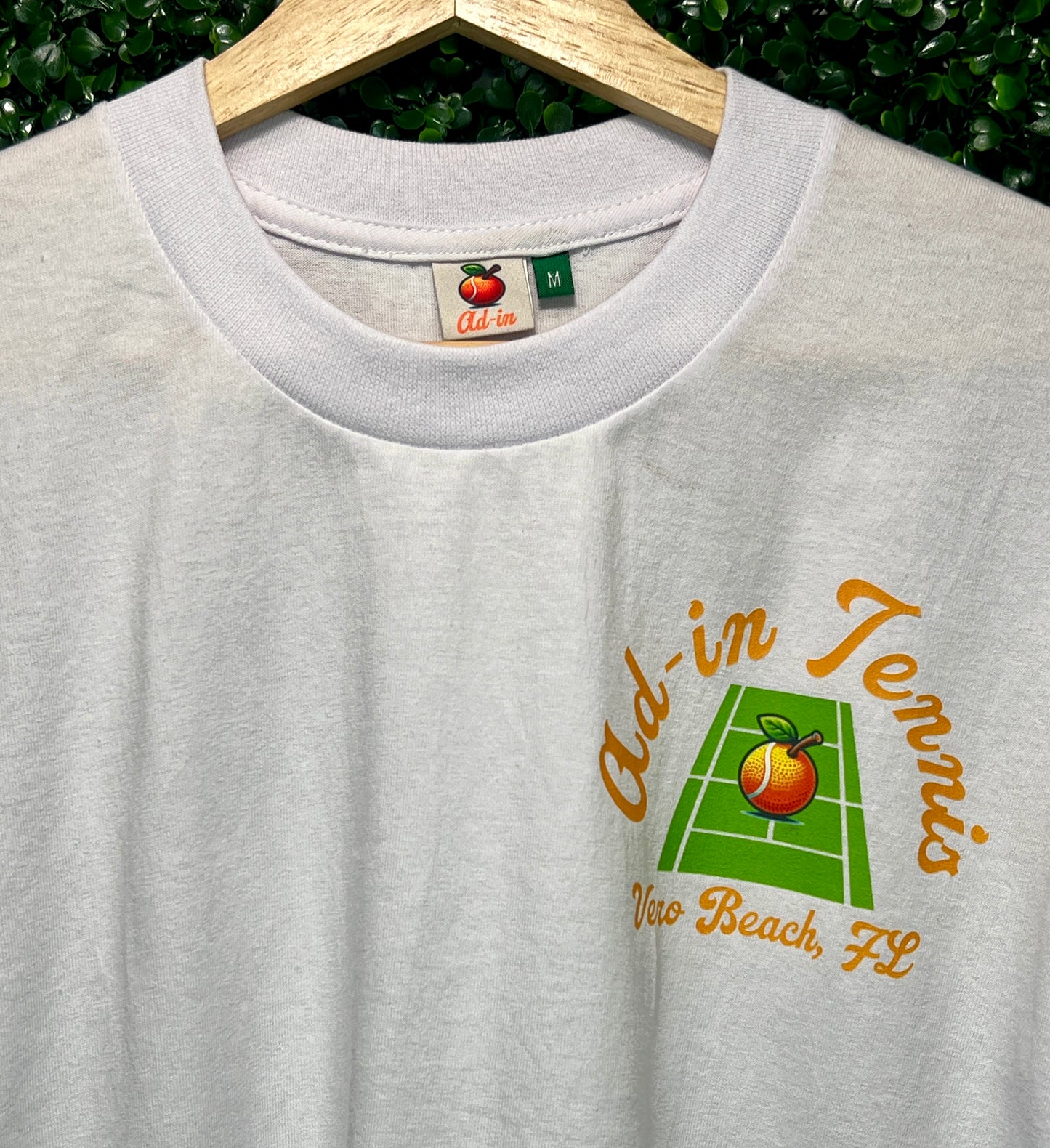Ad-in Hundy "Tennis Courts"